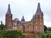 010  Hoensbroek Castle.jpg